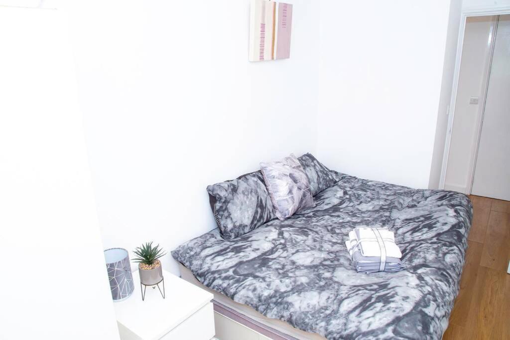 Shoreditch Hoxton Large 3 Bed Garden Flat Free Parking Aor Only Londres Exterior foto